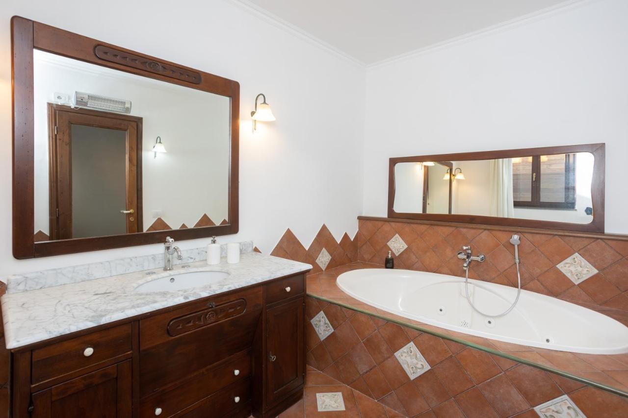 Villa Aurora Pool & Fitness Anacapri  Exterior photo